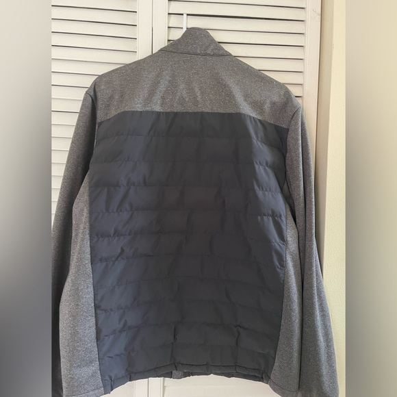 32 Degrees Lightweight Jacket - Picture 3 of 5